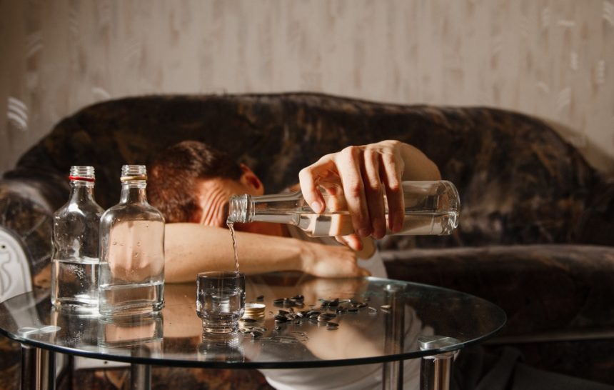 Detoks Fenix, zatrucie alkoholem Zatrucie alkoholowe – objawy, leczenie.